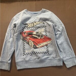 Hot Wheels Gray Sweatshirt with Red Car Graphic size 8
